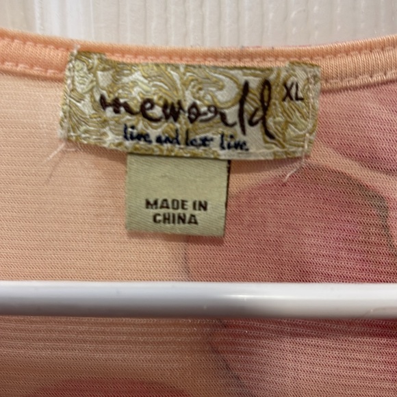 One World Floral Pink Women's Top - Picture 2 of 4